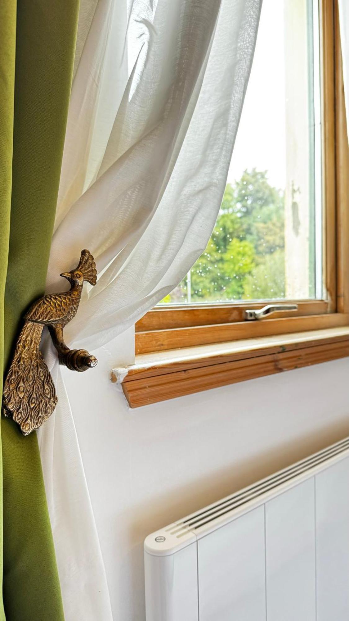 Scotland Live Cosy Guest Room In Tobermory Eksteriør billede